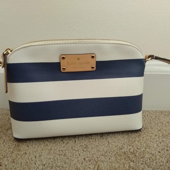 Kate Spade Wellesley Striped Hanna Dome Crossbody - Picture 2 of 4